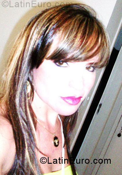 Date this happy Brazil girl Jaqueline from Rio De Janeiro BR3757