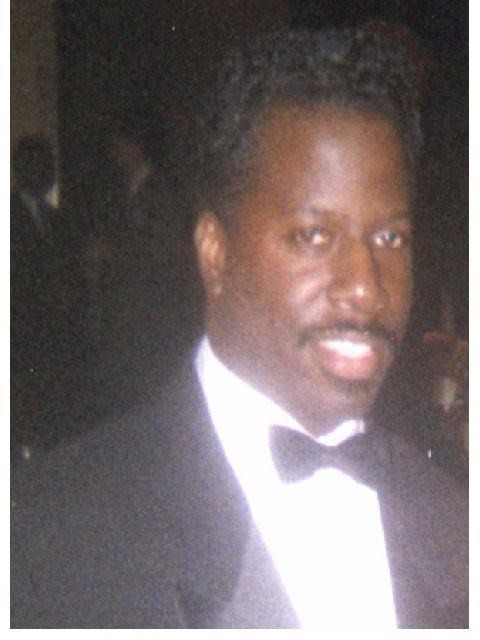 Date this happy United States man Donjuanlove from Portsmouth US7788