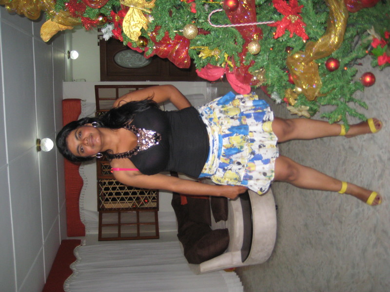 Date this young Colombia girl Linz fontanilla from Cienaga/magdalena CO5320