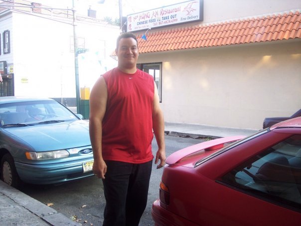 Date this nice looking Colombia man Chef from Budd Lake CO5354