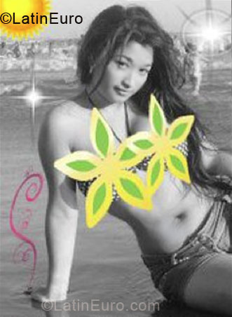 Date this fun Colombia girl Monica from Cartagena CO5370