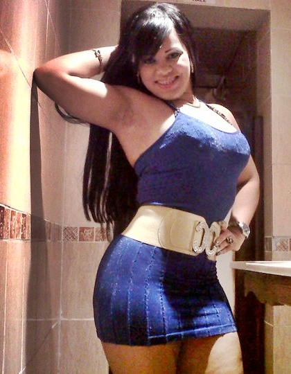Date this delightful Dominican Republic girl Barbie from Santo Domingo DO5371