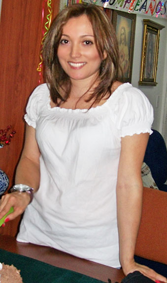 Date this young Colombia girl Marcela from Medellin CO5382