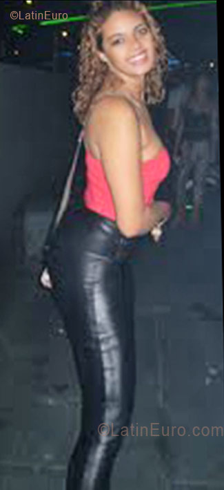 Date this delightful Brazil girl Silvana from Sao Joao De Mereti BR3883