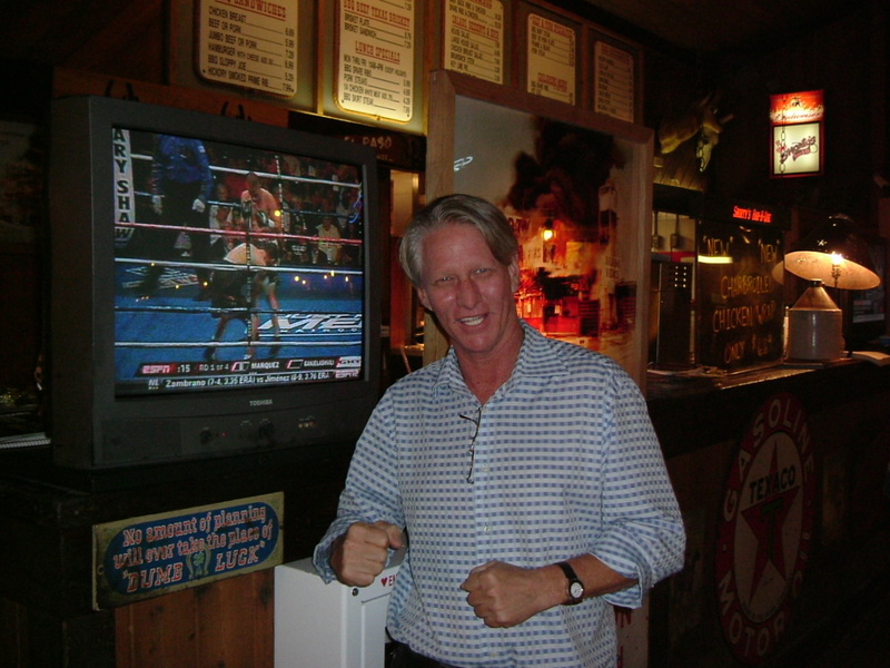 Date this gorgeous United States man R. Scott from Naples US8013