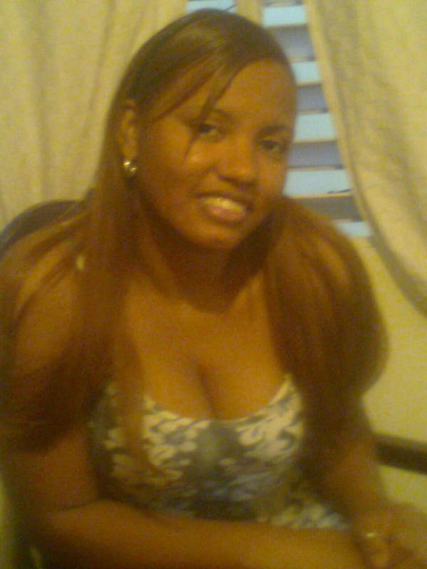 Date this passionate Dominican Republic girl Glendy from Santo Domingo DO5483