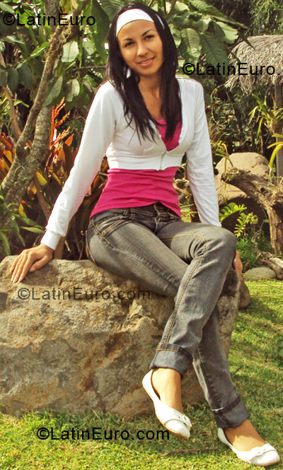 Date this beautiful Costa Rica girl Ana from Alajuela CR34