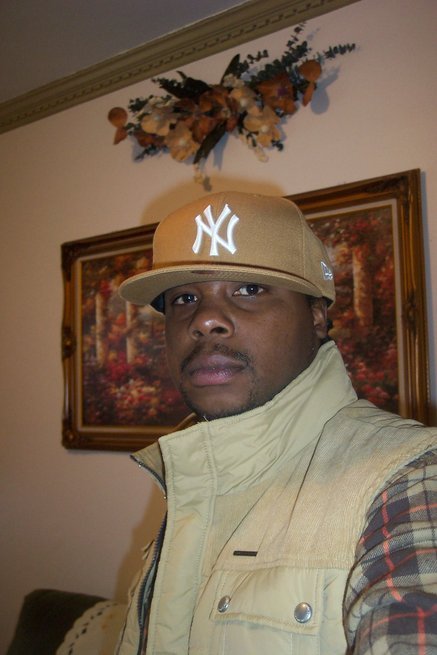 Date this good-looking United States man ThicK_load from Brooklyn US8115