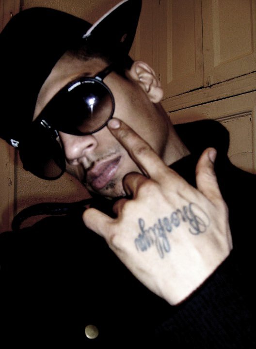 Date this pretty United States man SHADYGHOST66 from Newark US8120