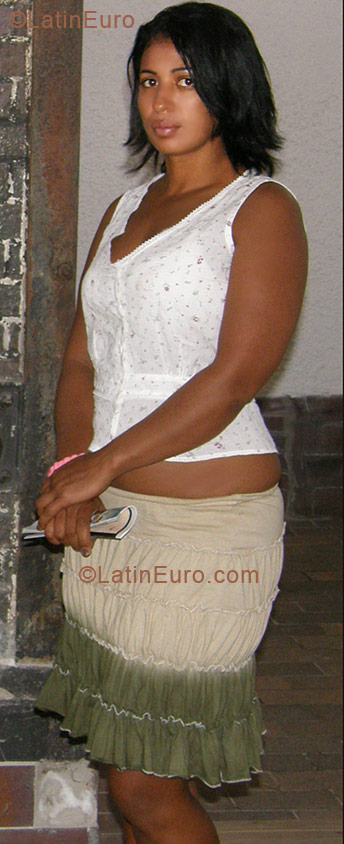 Date this lovely Brazil girl Kristina from Nilopolis BR3974