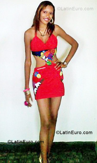 Date this foxy Panama girl Chica from Panama PA37