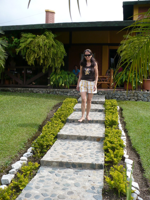 Date this exotic Colombia girl Miryam from Cali CO5547