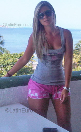 Date this tall Colombia girl Maria clara mej from Cartagena CO5556