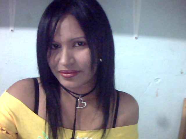 Date this tall Colombia girl Heidis from Barranquilla CO5558