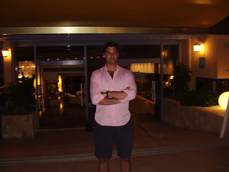 Date this sultry Spain man Juan from Madrid ES142