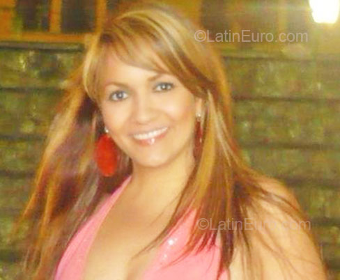 Date this lovely Colombia girl Sugelly from Bogota CO5832