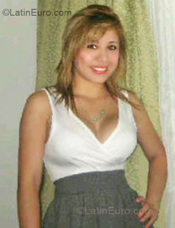 Date this hot Colombia girl Lina from Medellin CO5618