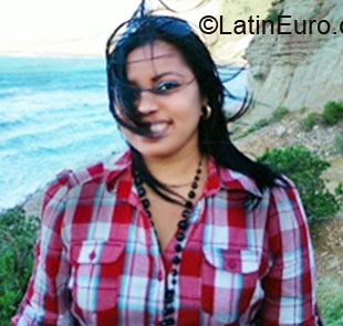 Date this hard body Dominican Republic girl Rosa ventura from Santiago DO5641