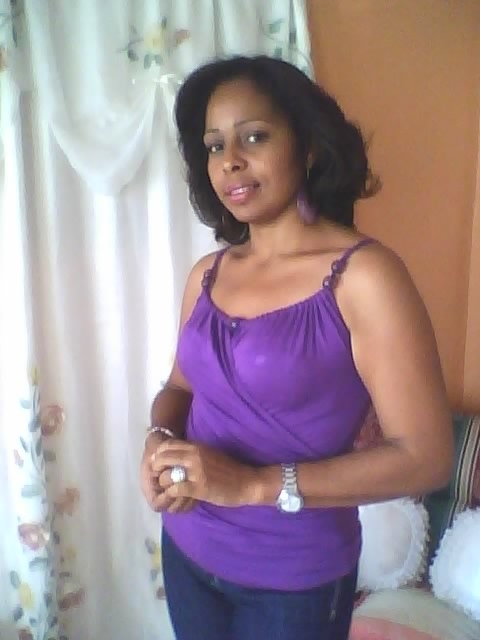 Date this attractive Dominican Republic girl Lily from Santo Domingo DO5671