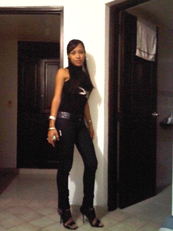 Date this charming Dominican Republic girl Lina from Santo Domingo DO5704
