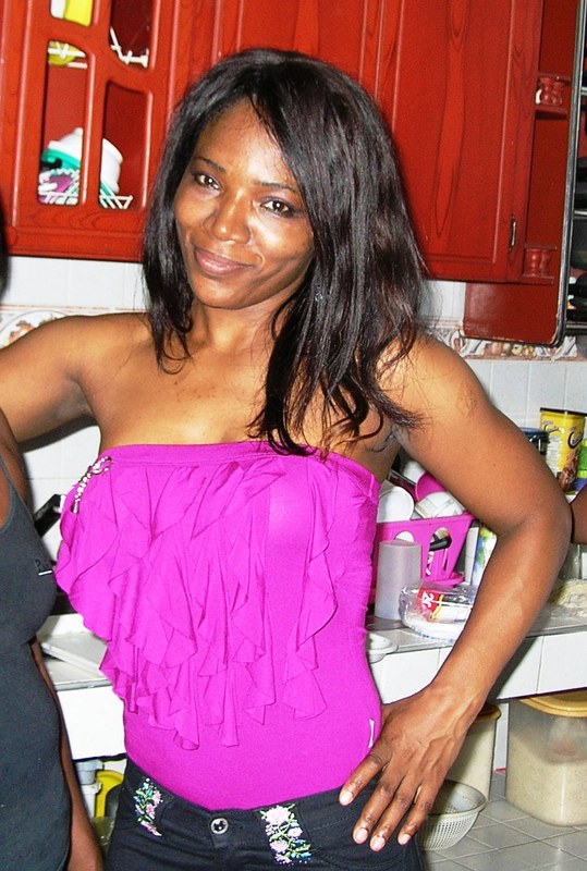 Date this georgeous Colombia girl NELLY from Cali CO5826