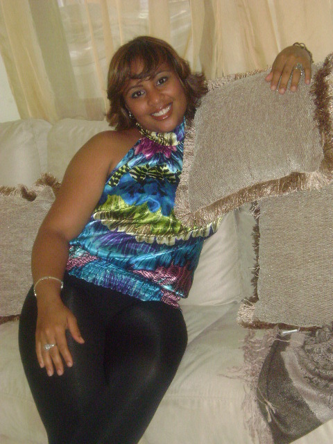 Date this charming Dominican Republic girl Cristal01 from santo domingo DO5735
