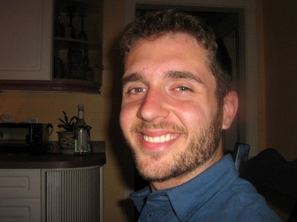 Date this young United States man Kim from S. Chrluston US8423