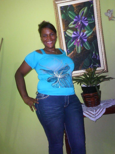 Date this good-looking Dominican Republic girl Estela from La Vega DO5785
