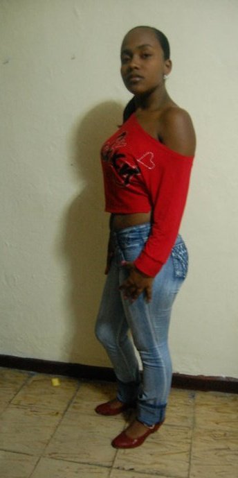 Date this voluptuous Colombia girl Katherine from Santiago De Cali CO5803