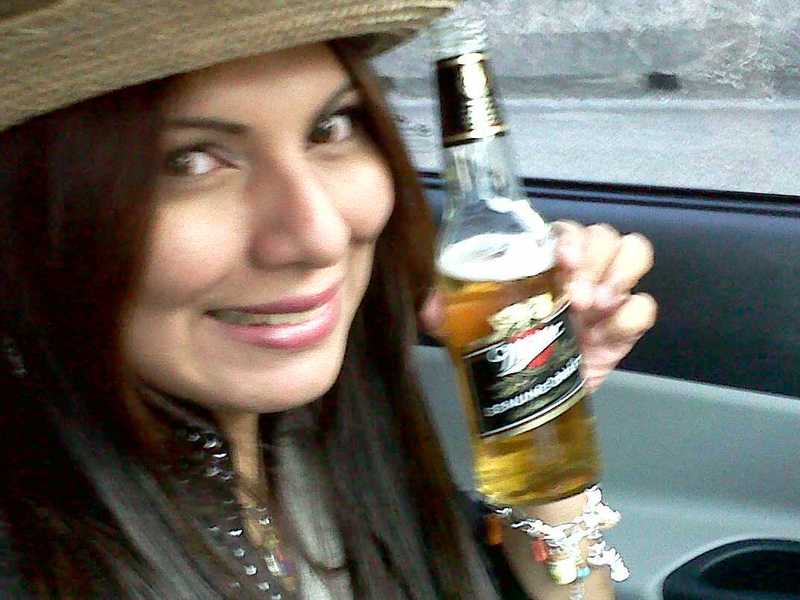 Date this funny Panama girl Adriana from Estados Unidos PA48