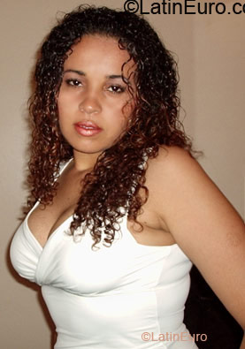 Date this young Brazil girl Elaine from Sao Paulo BR9303