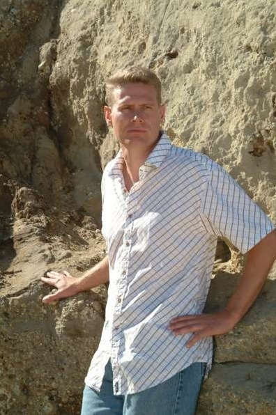 Date this georgeous Canada man Jimmie from Toronto CA335