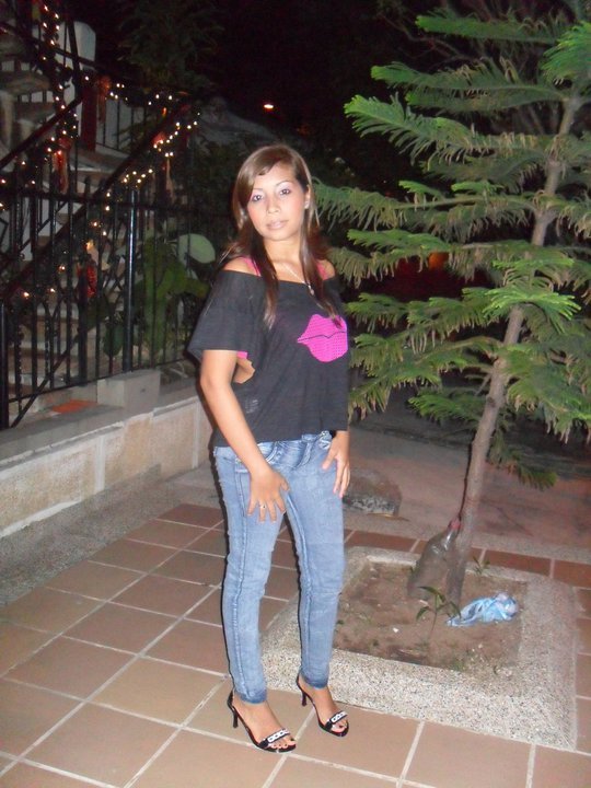 Date this sultry Colombia girl ROSA MILENA CAR from Barranquilla CO5910