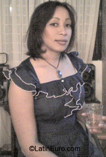 Date this tall Dominican Republic girl Eli from Santo Domingo DO5957