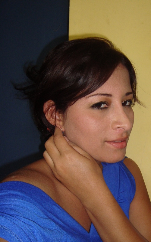 Date this tall Ecuador girl YESIKA14 from Ecuador EC68