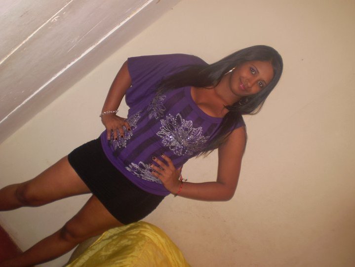Date this happy Dominican Republic girl Viviana nuez from Santiago DO7017