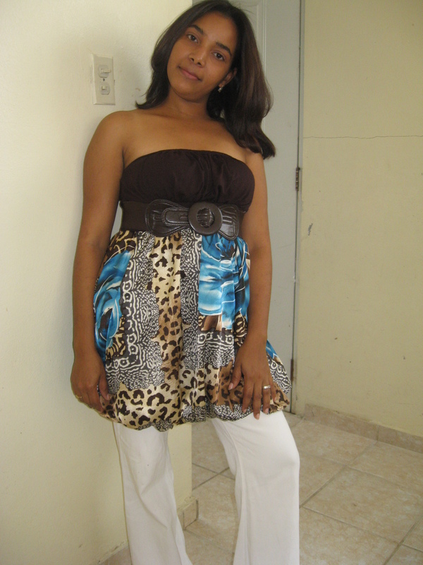 Date this pretty Dominican Republic girl Cinthia del car from Santiago De Los Caballeros DO6220