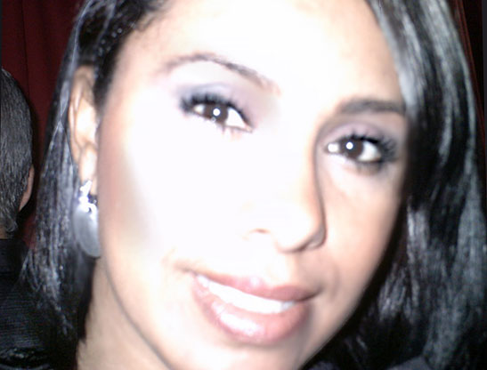 Date this exotic Brazil girl CRIS FLOWERS from Rio De Janeiro BR9057