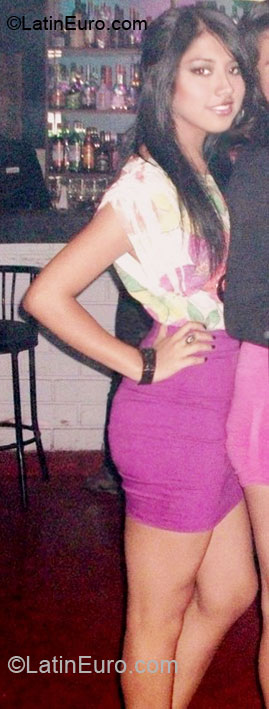 Date this charming Peru girl Raquel from Lima PE481