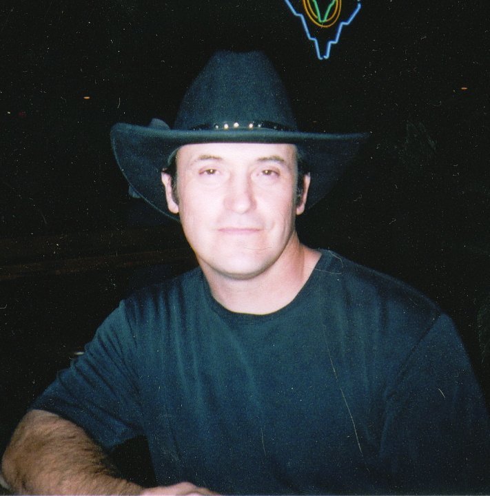 Date this fun United States man Badsammy from Albuquerque US8764