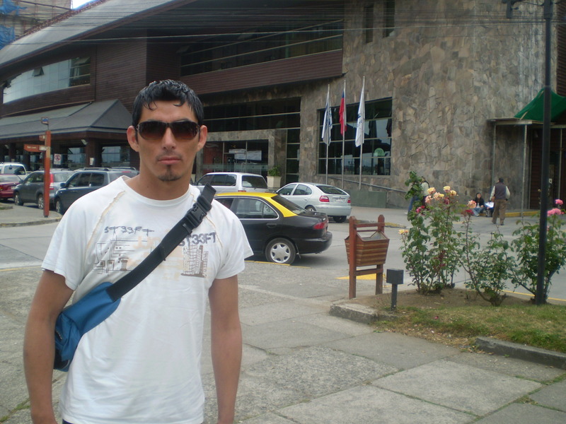 Date this foxy Chile man Charly from Temuco CL31