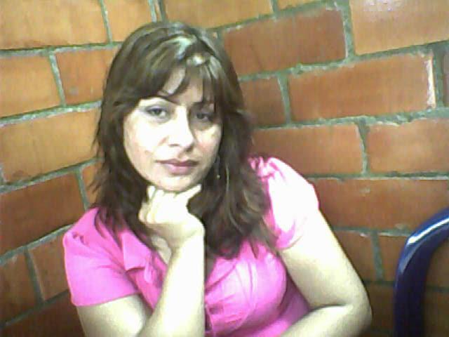 Date this stunning Colombia girl Maria isabel from Cali CO6229