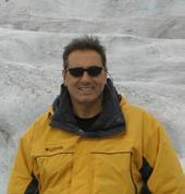Date this delightful United States man Peter from Beverly Hills US8983