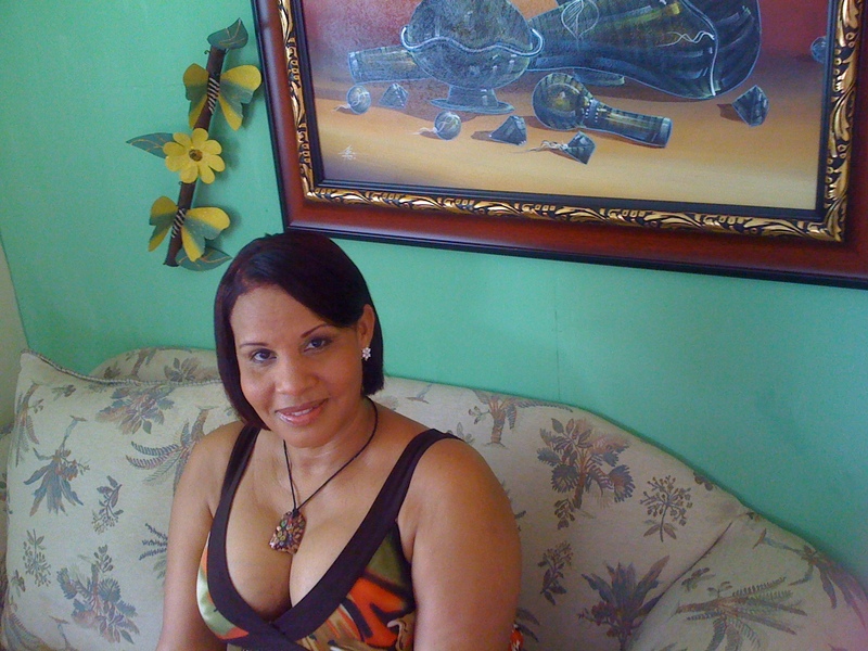 Date this passionate Dominican Republic girl Maira from Santo Domingo DO6709