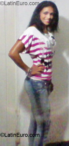 Date this passionate Colombia girl Aracely from Buga CO6442