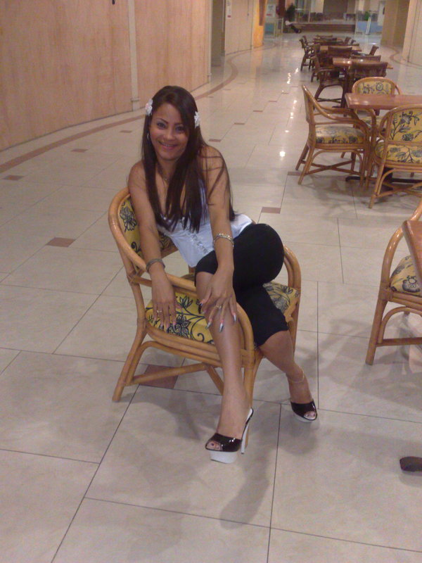 Date this stunning Dominican Republic girl Olga martinez from Santo Domingo DO6792