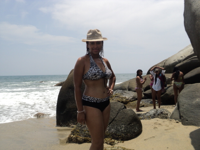 Date this charming Colombia girl PATRICIA from Santa Marta US9082