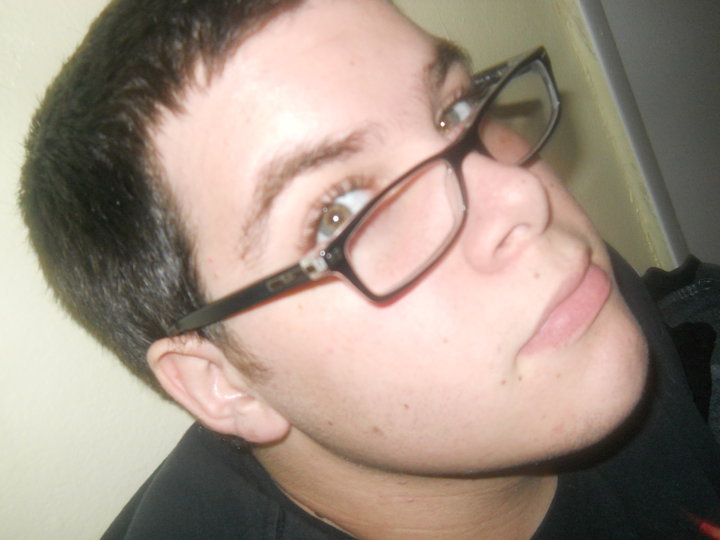 Date this fun United States man Arielroxx from Miami US9124