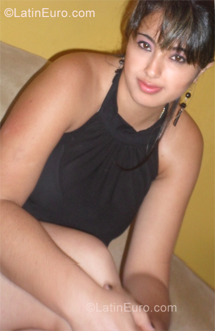 Date this charming Colombia girl Beatriz from Popayan CO6560