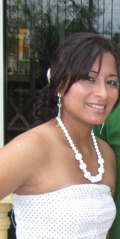 Date this nice looking Ecuador girl Jessica from Manta US9222
